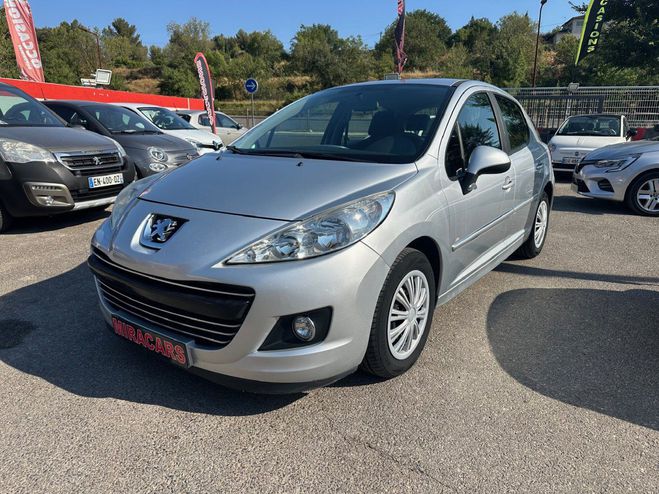 Peugeot 207 1.6 HDi 90ch 99g BLUE LION CLIM GRIS de 2010
