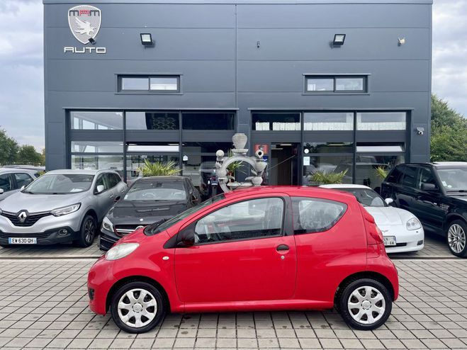 Peugeot 107 1.0 68 ch 12v Blue Lion Urban Rouge Mtallis de 2010