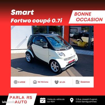  Voir détails -Smart Fortwo Coup 0.7i (450) 61ch bote automatique à Sarreguemines (57)