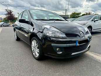  Voir détails -Renault Clio iii 1.6 16v 110ch initiale bva (3x4 sans à Thiais (94)