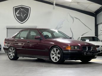  Voir détails -BMW Serie 3 328i E36 CLUBSPORT / 2.8 6 CYLINDRE 230  à Saint-Laurent-du-Var (06)