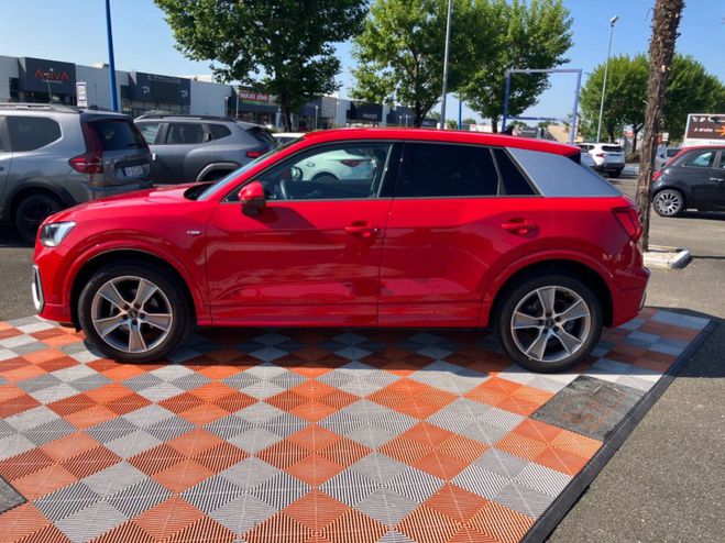 Audi Q2 30 TDI 116 S LINE Ext GPS Camra Hayon K Rouge Fonc de 2024