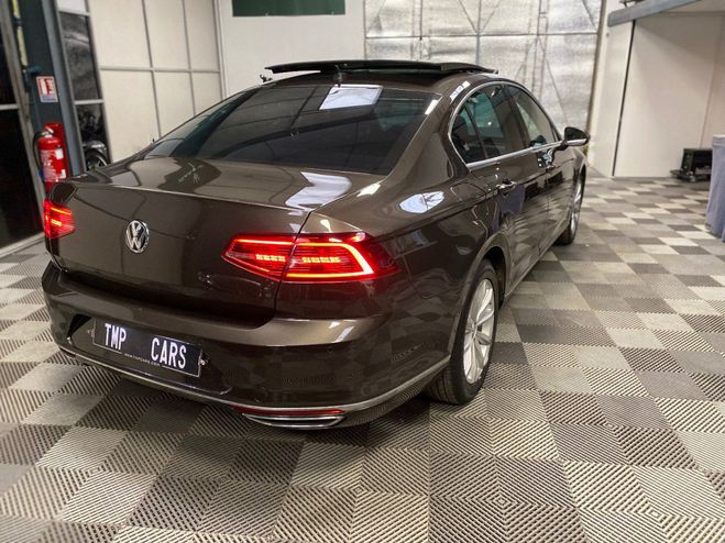 Volkswagen Passat 2.0 BiTDI 240ch BlueMotion Technology Ca Marron de 2015