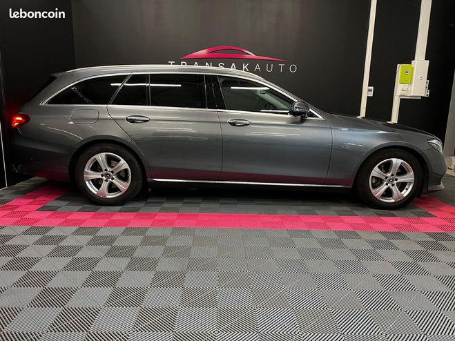 Mercedes Classe E BREAK 220 d 9G-Tronic 4-Matic Fascinatio Gris de 2017
