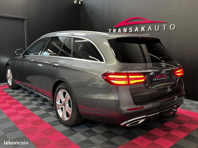 Mercedes Classe E BREAK 220 d 9G-Tronic 4-Matic Fascinatio Gris de 2017