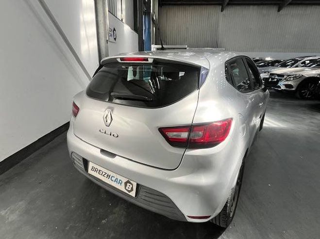 Renault Clio IV (B98) 0.9 TCe 90ch energy Zen 5p GRIS de 2017