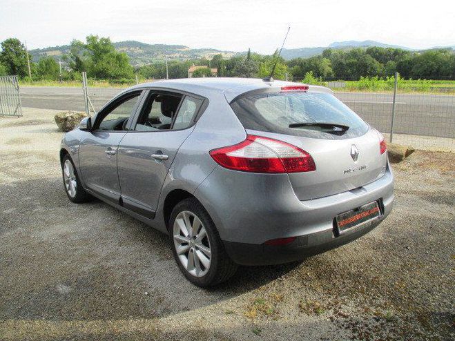 Renault Megane 2.0 DCI 160 DYNAMIQUE BLEU CLAIR de 2009