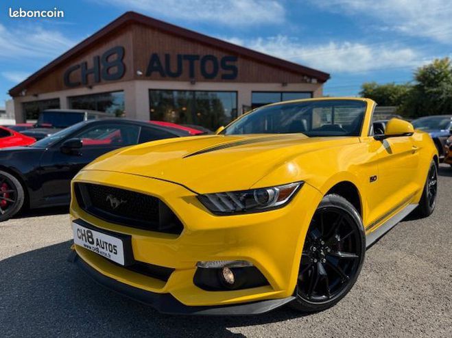 Ford Mustang v8 5.0 gt cabriolet jaune Jaune de 2017