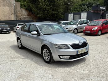  Voir détails -Skoda Octavia Berline Business Plus 1.6 TDI 105 ch CR  à  Les Pennes-Mirabeau (13)