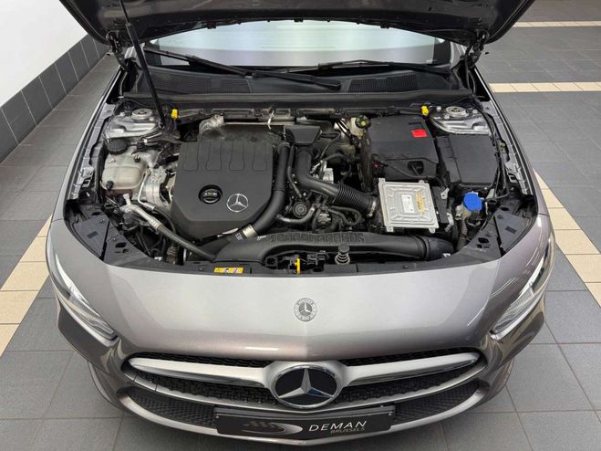 Mercedes Classe A 180 Progressive Auto Navi - Gris Mtallis de 