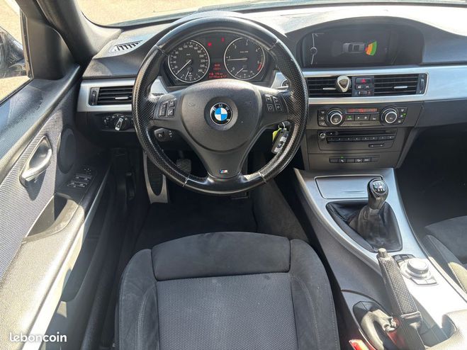BMW Serie 3 E91 (2) 320d xDrive 177ch Sport Design M Noir de 2010