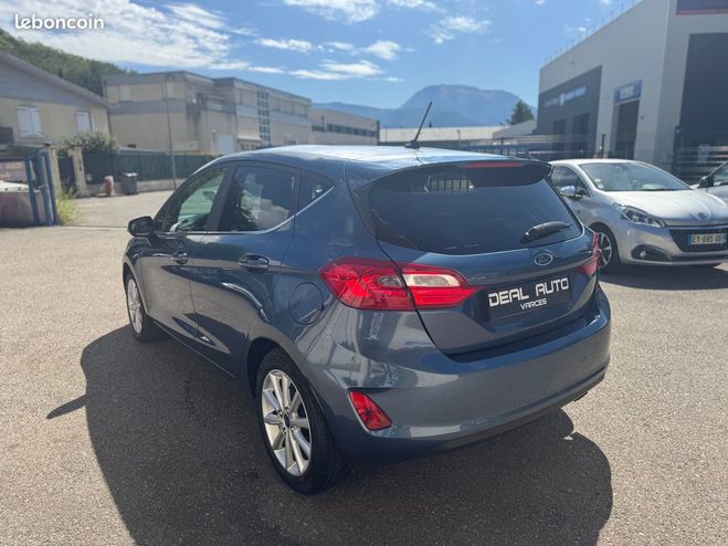 Ford Fiesta 1.0 EcoBoost 100ch Stop&Start Titanium 5 Bleu de 2019