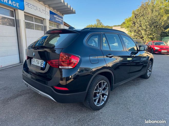 BMW X1 xDrive18d 143ch Lounge Noir de 2014
