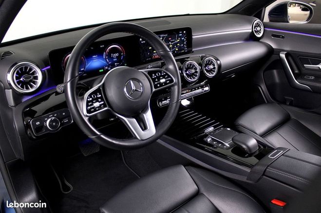 Mercedes Classe A 250 E 160 102CH STYLE LINE 8G-DCT CUIR N Bleu de 2021