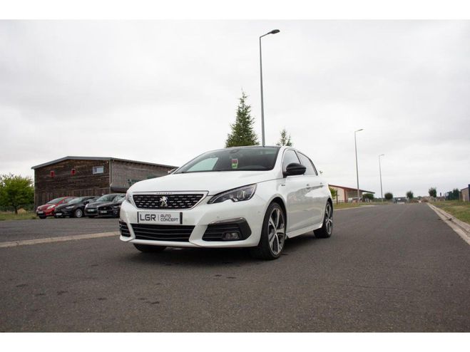 Peugeot 308 GT LINE / IMMAT FR / ENTRETIEN COMPLET / BLANC de 2017