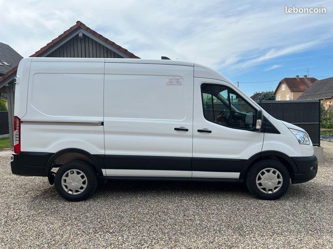 Ford Transit 2T 22 500 HT 2.0 ECOB 130ch 350 L2H2 TRE Blanc de 2022