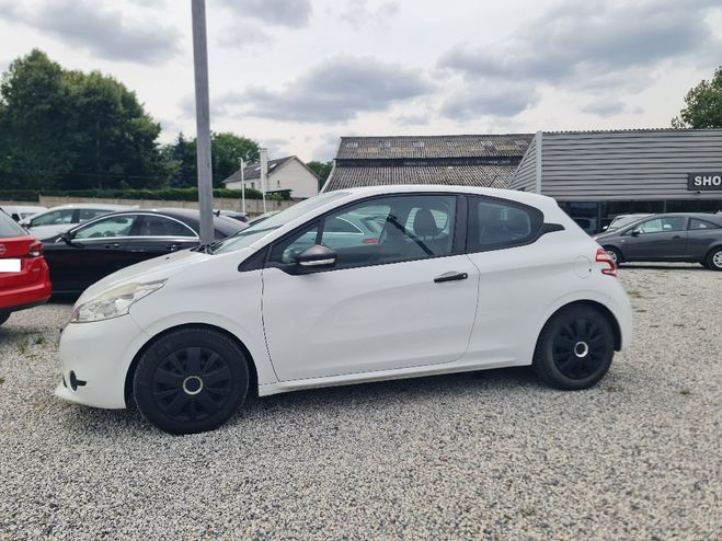 Peugeot 208 1.0 VTi 68ch BVM5 Active * REPRISE POSSI Blanc de 2013