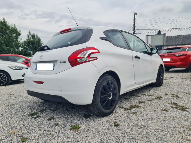 Peugeot 208 1.0 VTi 68ch BVM5 Active * REPRISE POSSI Blanc de 2013