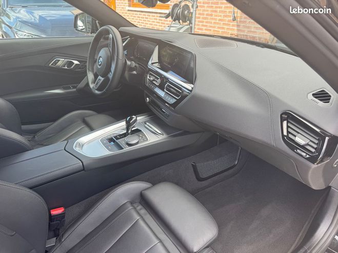 BMW Z4 m40i 7800 kms premiere main ligne akrapo Noir de 2024