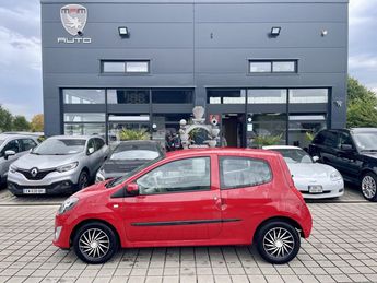  Voir détails -Renault Twingo 1.2 LEV 16v 75ch Expression ECO2 EURO 5 à Nouvoitou (35)
