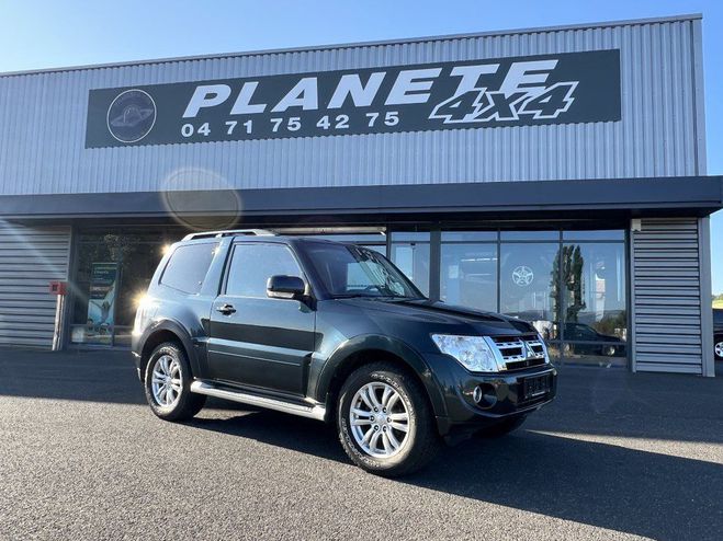 Mitsubishi Pajero 3.2 DID 200 CV Instyle Vert fonc de 2012