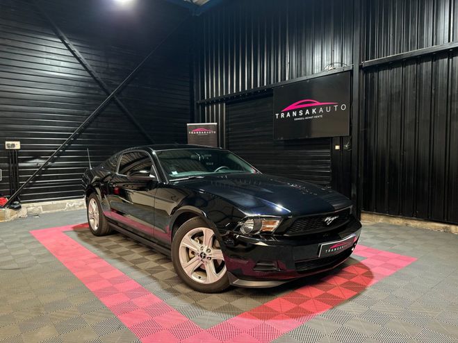 Ford Mustang 3.7 v6 bva NOIR de 2011