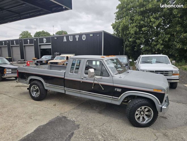 Ford F250 F Bull Nose 7.5 V8 460ci XLT Lariat Gris de 1986