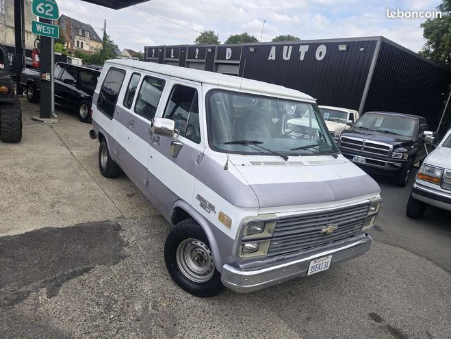 Chevrolet Chevy Van G20 5.7 V8 350ci Blanc de 1989