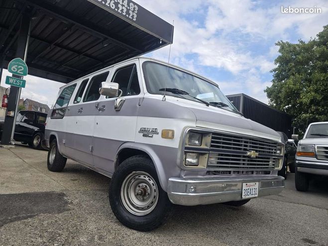 Chevrolet Chevy Van G20 5.7 V8 350ci Blanc de 1989