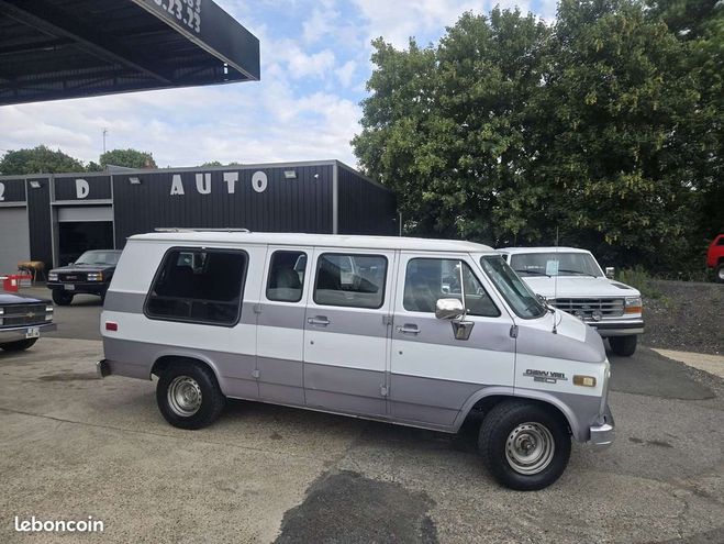 Chevrolet Chevy Van G20 5.7 V8 350ci Blanc de 1989