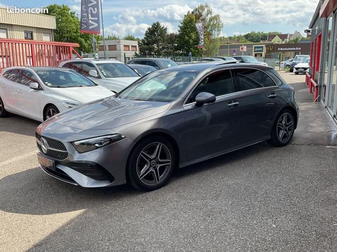 Mercedes Classe A 200 163CH AMG LINE 7G-DCT Gris de 2023