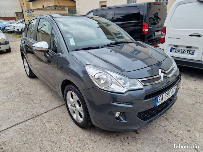 Citroen C3 essence 82ch feel 106000km Gris de 2016