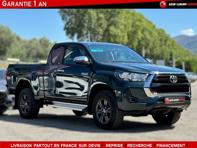 Toyota HI LUX 2.4 D-4D X-Tra Cabine Lgende 4WD VERT de 2024