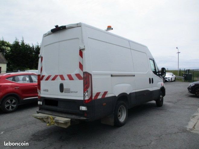 Iveco Daily 18990 ht l2h2 35c14 fourgon atelier  de 2019