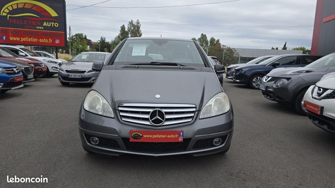 Mercedes Classe A 180 CDI Avantgarde Autotronic CVT Gris de 2010