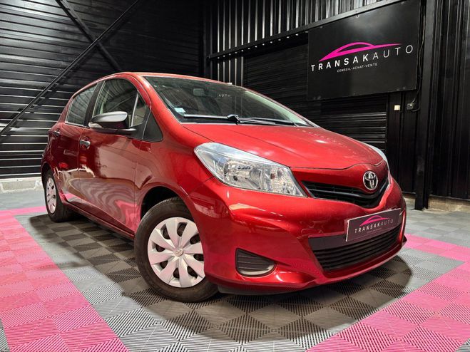 Toyota Yaris 69 vvt-i active ROUGE de 2013