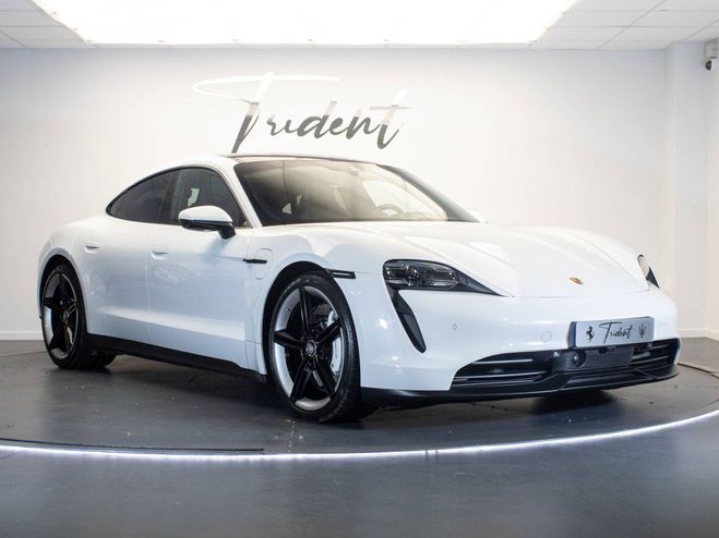 Porsche Taycan 4S 571 ch avec batterie performance plus Blanc de 2020