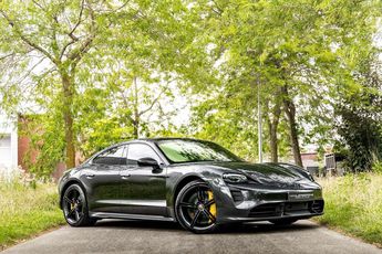  Voir détails -Porsche Taycan Turbo S à Roeselare (88)