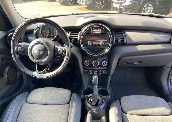 Mini Cooper BVA  1,5 L 136 cv   de 2015
