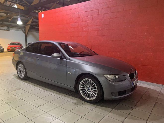 BMW Serie 3 V (E92) 320d Luxe GRISE de 2008