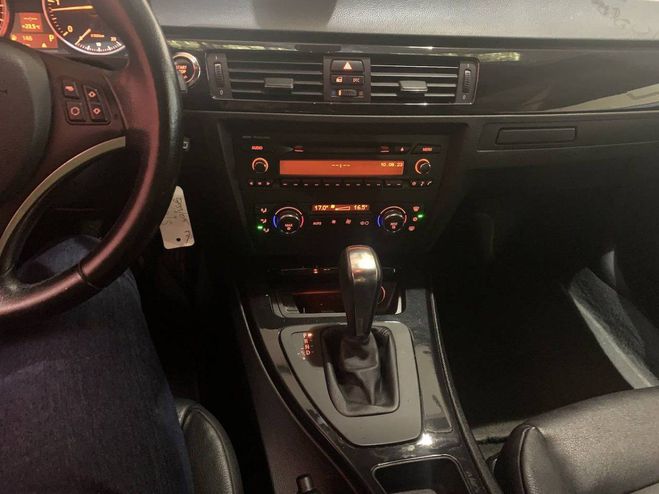 BMW Serie 3 V (E92) 320d Luxe GRISE de 2008