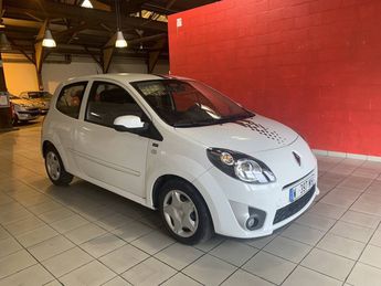  Voir détails -Renault Twingo II 1.2 LEV 16v 75 eco Authentique à  Le Havre (76)