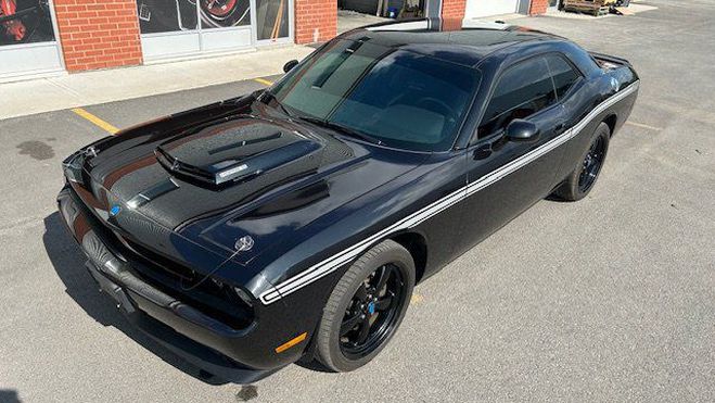 Dodge Challenger RT V8 BV6 VERITABLE EDITION MOPAR Noir Mtallis de 2010