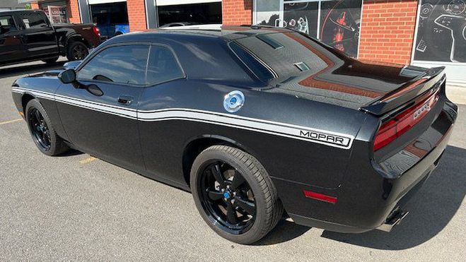 Dodge Challenger RT V8 BV6 VERITABLE EDITION MOPAR Noir Mtallis de 2010