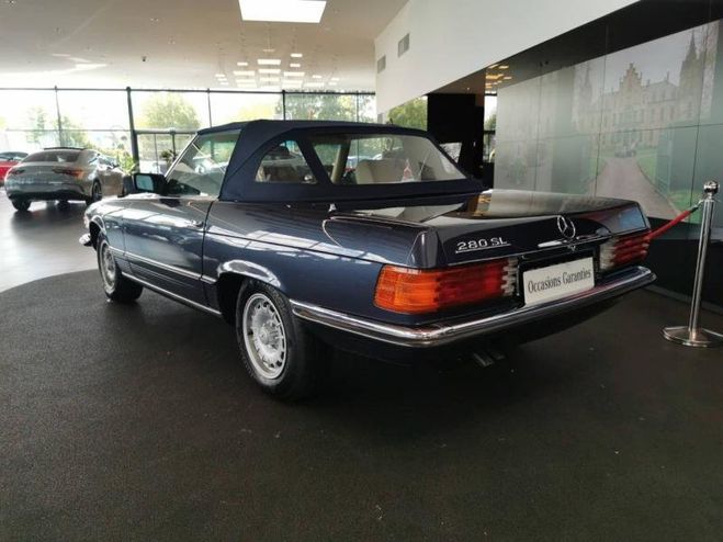 Mercedes 280 SL Bleu de 1984