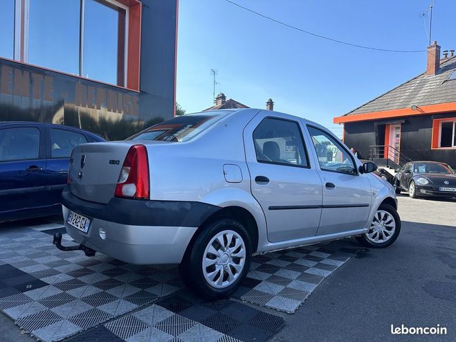 Dacia Logan 1.5 DCI 70CH AMBIANCE Gris de 2007