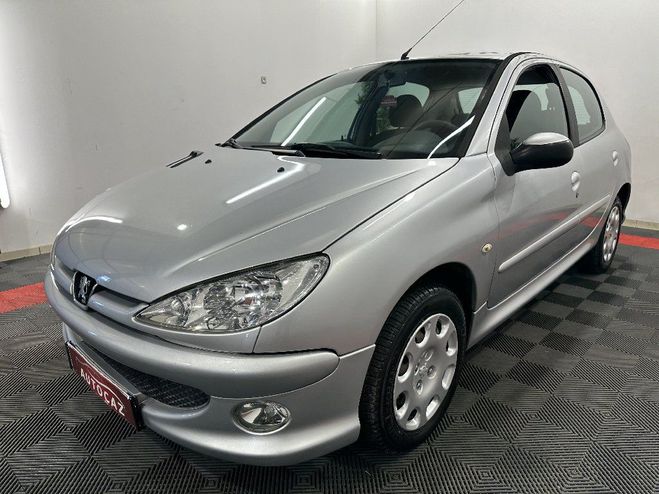 Peugeot 206 1.4e 75ch Trendy 5PORTES Gris Clair de 2005