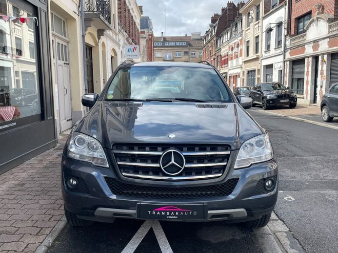 Mercedes Classe ML M 300 CDI BlueEfficiency A / BLUETOOTH / Gris de 2010