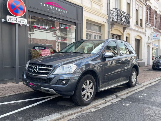 Mercedes Classe ML M 300 CDI BlueEfficiency A / BLUETOOTH / Gris de 2010