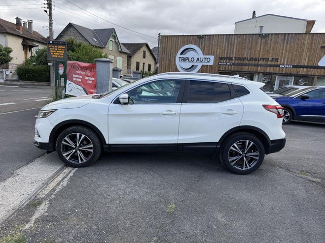 Nissan Qashqai 1.6 dCi - 130 Bva N-Connecta gps   toit  INCONNU de 2018